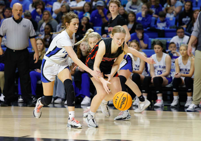 AAA Finals BB Mammoth Spring vs Norfolk__00015